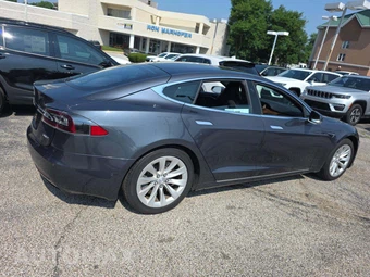 2019 Tesla Model S 100D - miniatura 4