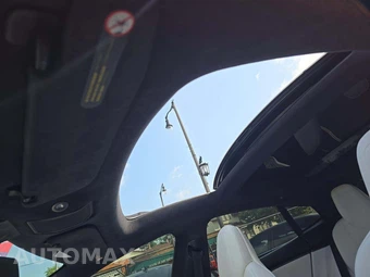 2019 Tesla Model S 100D - miniatura 11