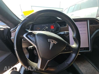 2019 Tesla Model S Long Range - miniatura 10