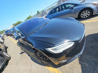 2019 Tesla Model S Long Range - miniatura 3