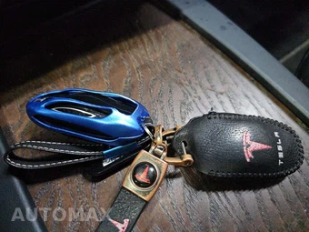 2019 Tesla Model S Long Range - miniatura 8