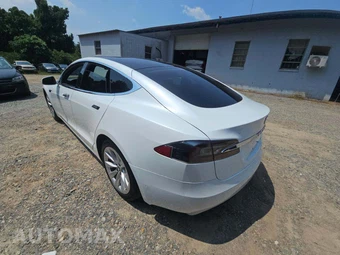 2019 Tesla Model S Long Range – miniatura 2