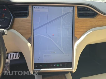 2019 Tesla Model S Performance w/Ludicrous Mode - miniatura 11
