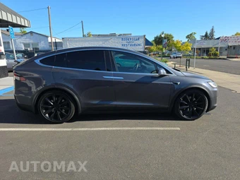 2019 Tesla Model X Long Range - miniatura 4