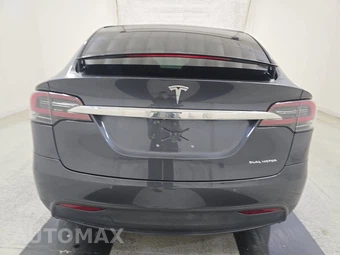 2019 Tesla Model X Standard Range - miniatura 5