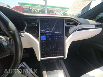 2019 Tesla Model X Standard Range - miniatura 10