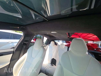 2019 Tesla Model X Standard Range - miniatura 11