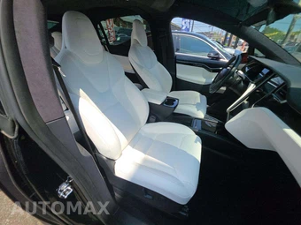 2019 Tesla Model X Standard Range - miniatura 19