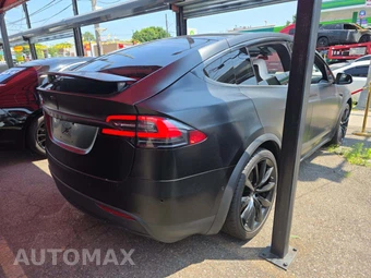 2019 Tesla Model X Standard Range - miniatura 3