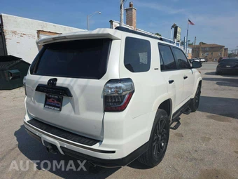 2019 Toyota 4Runner Limited Nightshade - miniatura 3