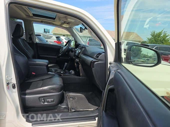 2019 Toyota 4Runner Limited Nightshade - miniatura 15