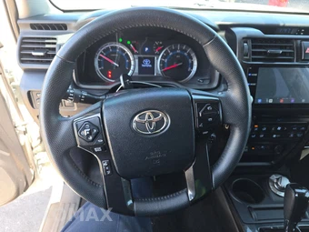 2019 Toyota 4Runner Limited Nightshade - miniatura 10