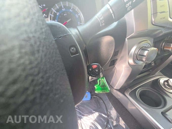2019 Toyota 4Runner SR5 – miniatura 8