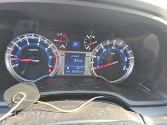 2019 Toyota 4Runner SR5 – miniatura 12