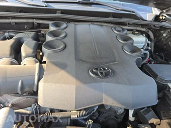 2019 Toyota 4Runner SR5 – miniatura 16