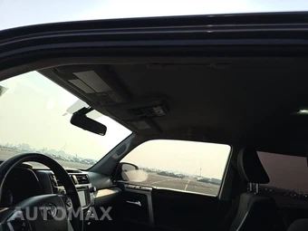 2019 Toyota 4Runner SR5 – miniatura 21