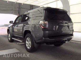 2019 Toyota 4Runner SR5 – miniatura 6