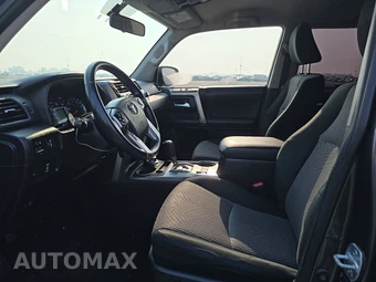 2019 Toyota 4Runner SR5 – miniatura 7