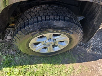 2019 Toyota 4Runner SR5 - miniatura 11