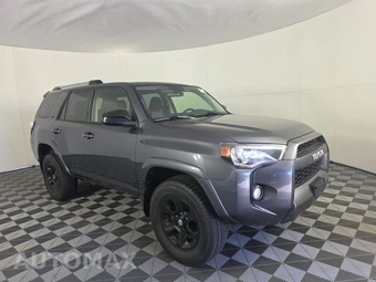 2019 Toyota 4Runner SR5 - miniatura 3