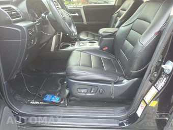 2019 Toyota 4Runner SR5 - miniatura 3