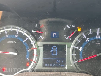 2019 Toyota 4Runner SR5 - miniatura 12