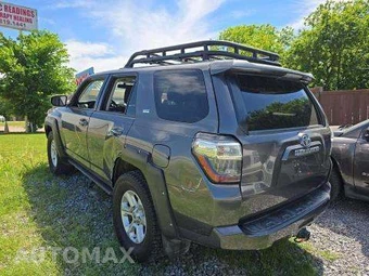 2019 Toyota 4Runner SR5 – miniatura 2