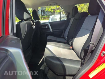 2019 Toyota 4Runner SR5 – miniatura 13