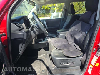 2019 Toyota 4Runner SR5 – miniatura 6