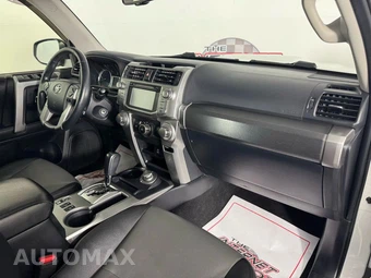 2019 Toyota 4Runner SR5 Premium - miniatura 12