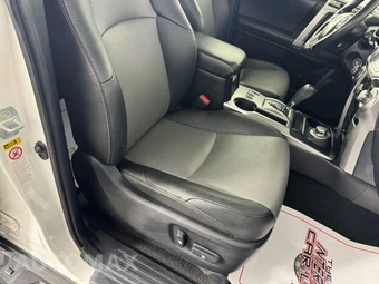 2019 Toyota 4Runner SR5 Premium - miniatura 35