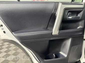 2019 Toyota 4Runner SR5 Premium - miniatura 42