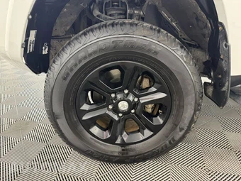 2019 Toyota 4Runner SR5 Premium - miniatura 44