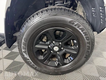 2019 Toyota 4Runner SR5 Premium - miniatura 47