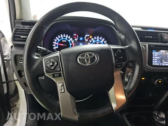 2019 Toyota 4Runner SR5 Premium - miniatura 10