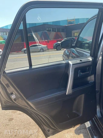 2019 Toyota 4Runner SR5 Premium - miniatura 11