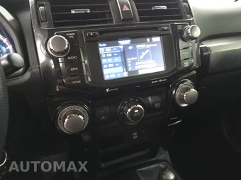 2019 Toyota 4Runner TRD Off-Road – miniatura 11