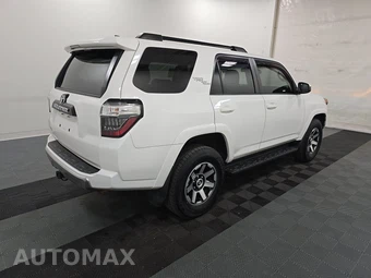 2019 Toyota 4Runner TRD Off-Road – miniatura 4
