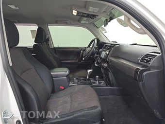 2019 Toyota 4Runner TRD Off-Road – miniatura 8