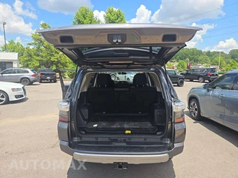 2019 Toyota 4Runner TRD Off-Road - miniatura 14