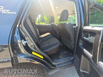 2019 Toyota 4Runner TRD Off-Road - miniatura 16