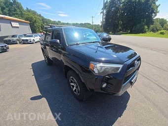 2019 Toyota 4Runner TRD Off-Road - miniatura 4