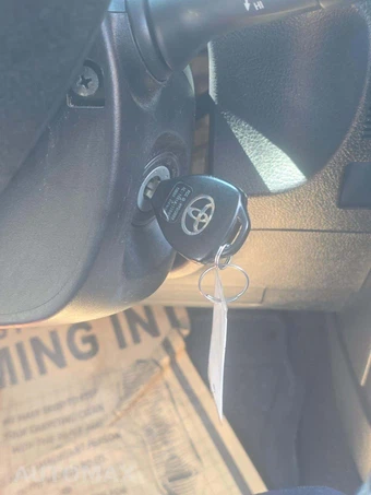 2019 Toyota 4Runner TRD Off-Road - miniatura 8