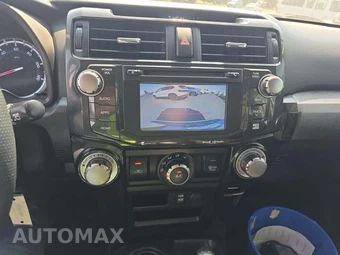 2019 Toyota 4Runner TRD Off-Road - miniatura 10
