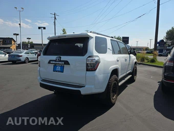 2019 Toyota 4Runner TRD Off-Road - miniatura 3