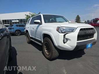 2019 Toyota 4Runner TRD Off-Road - miniatura 4