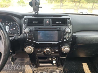 2019 Toyota 4Runner TRD Off-Road Premium - miniatura 17