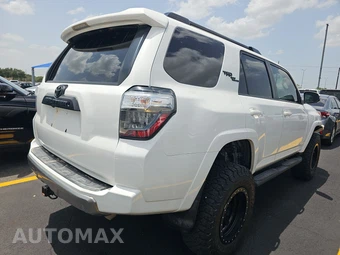 2019 Toyota 4Runner TRD Off-Road Premium - miniatura 4