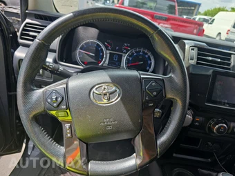 2019 Toyota 4Runner TRD Pro – miniatura 10