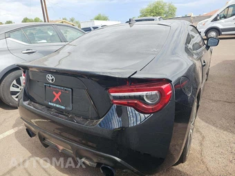 2019 Toyota 86 TRD Special Edition - miniatura 3